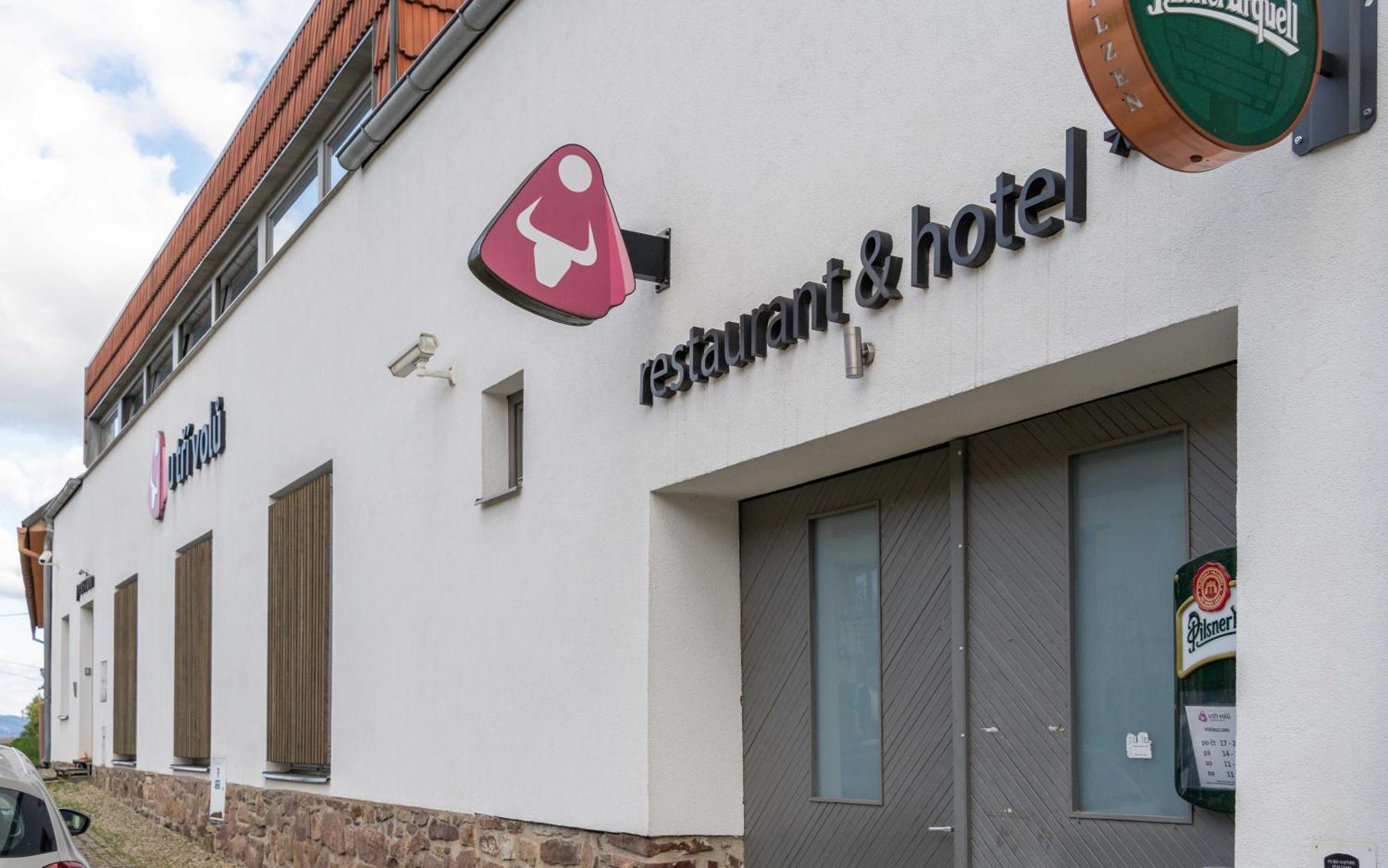 Hotel Porcuv Mlyn Bykovice Exterior foto